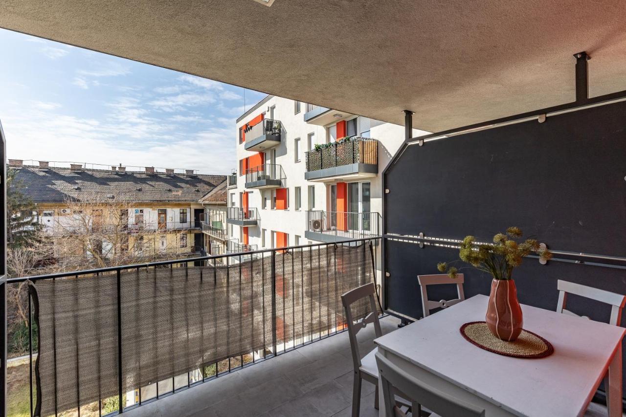 All You Need In Bp - Garage, Terraces, Aircon Budapest Exterior photo