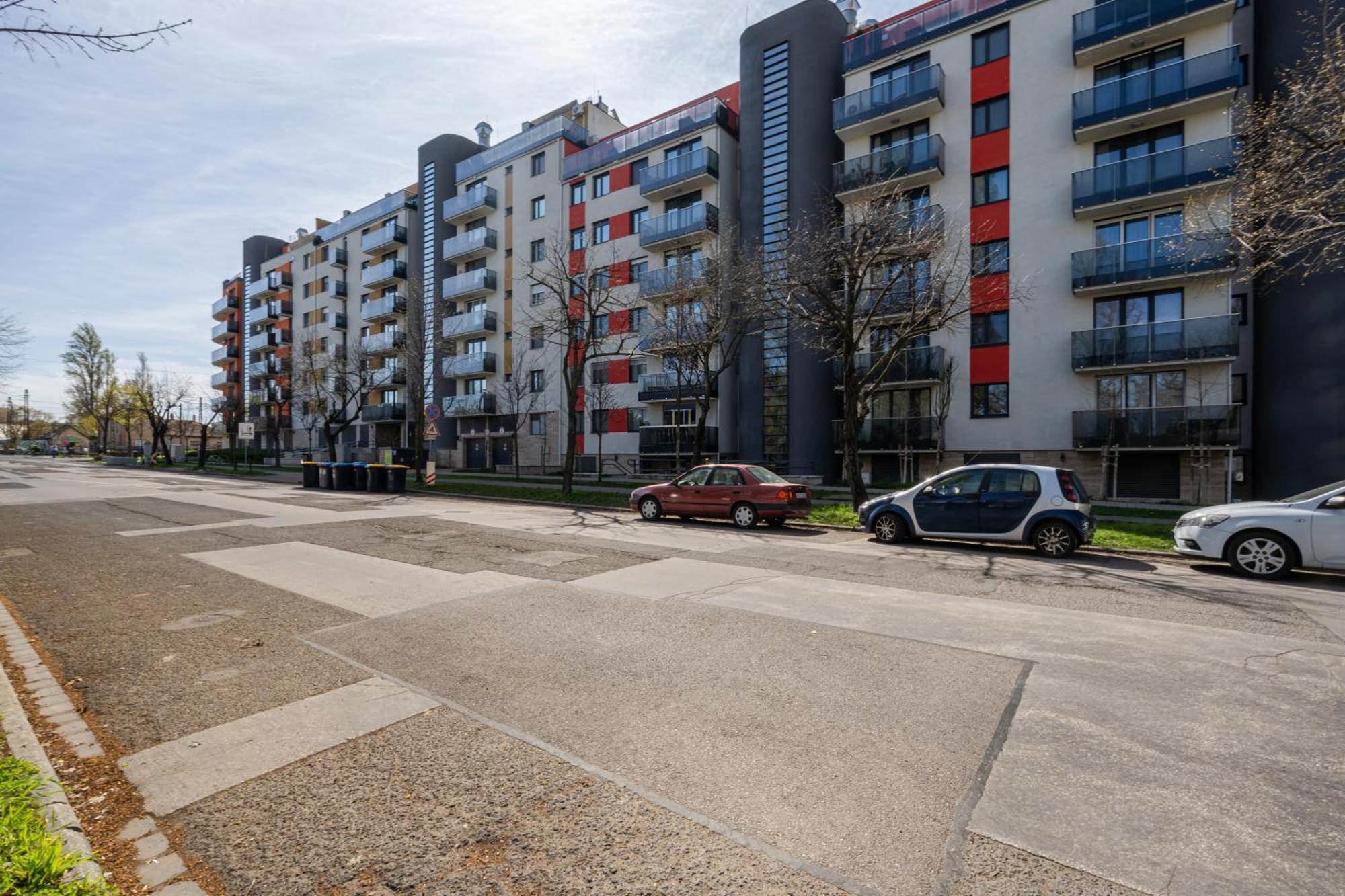 All You Need In Bp - Garage, Terraces, Aircon Budapest Exterior photo